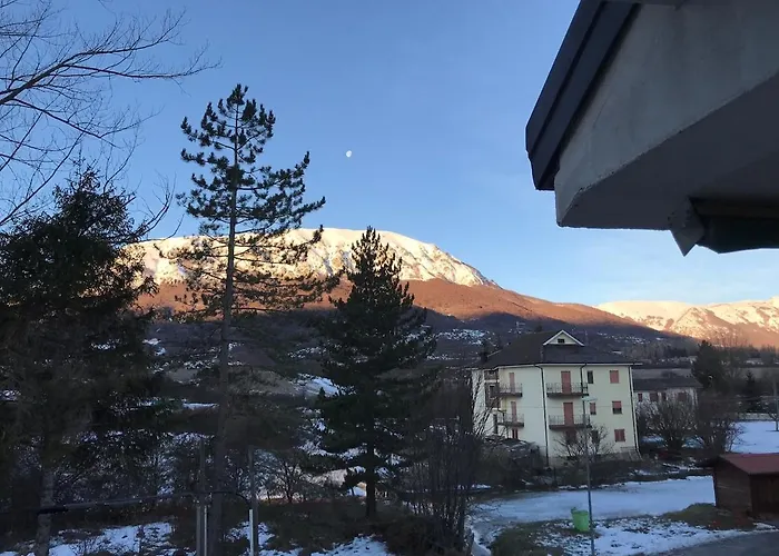 Rocca Di Mezzo Apartment